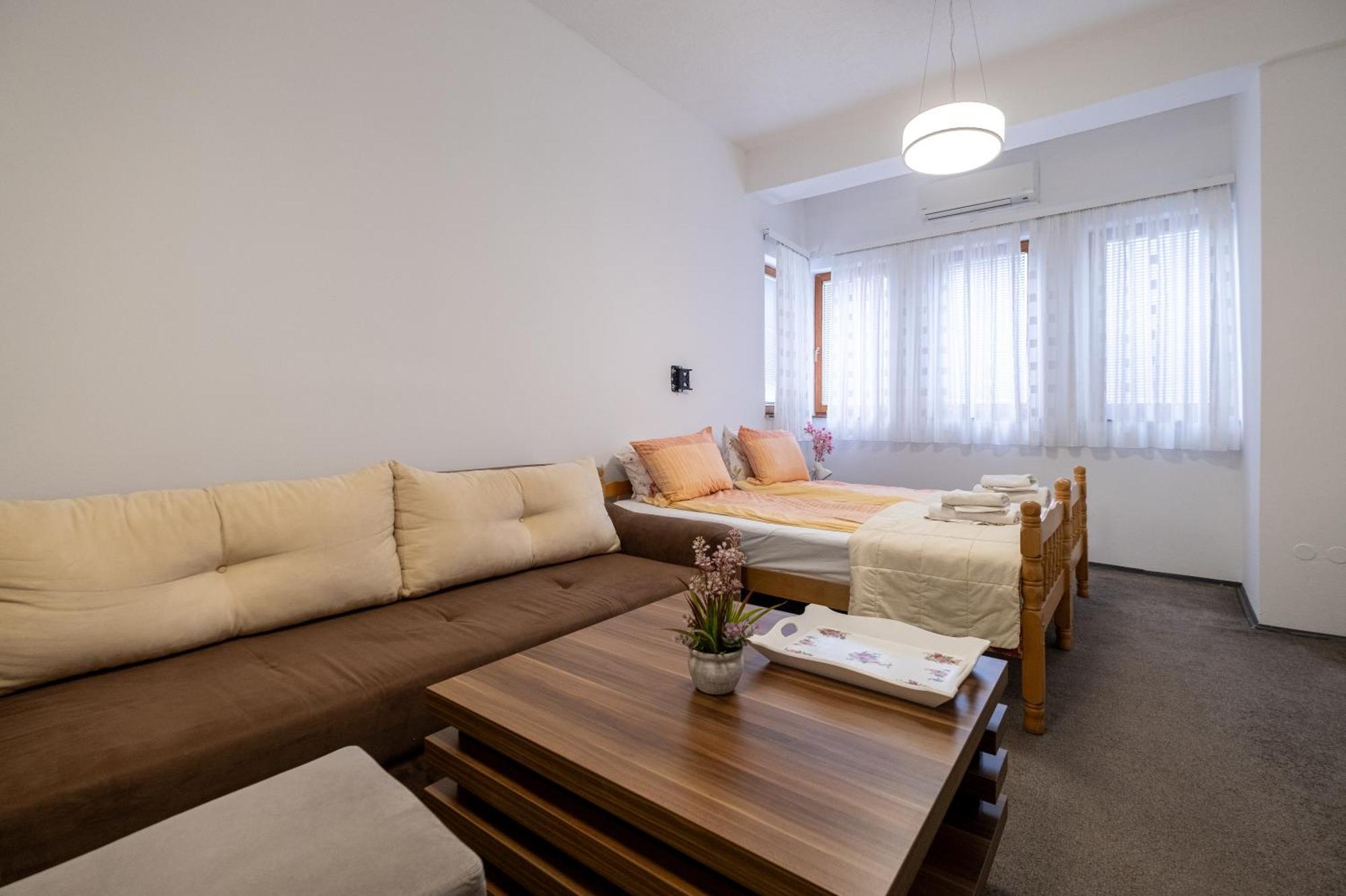 Guesthouse Rose Sarajevo Exterior photo
