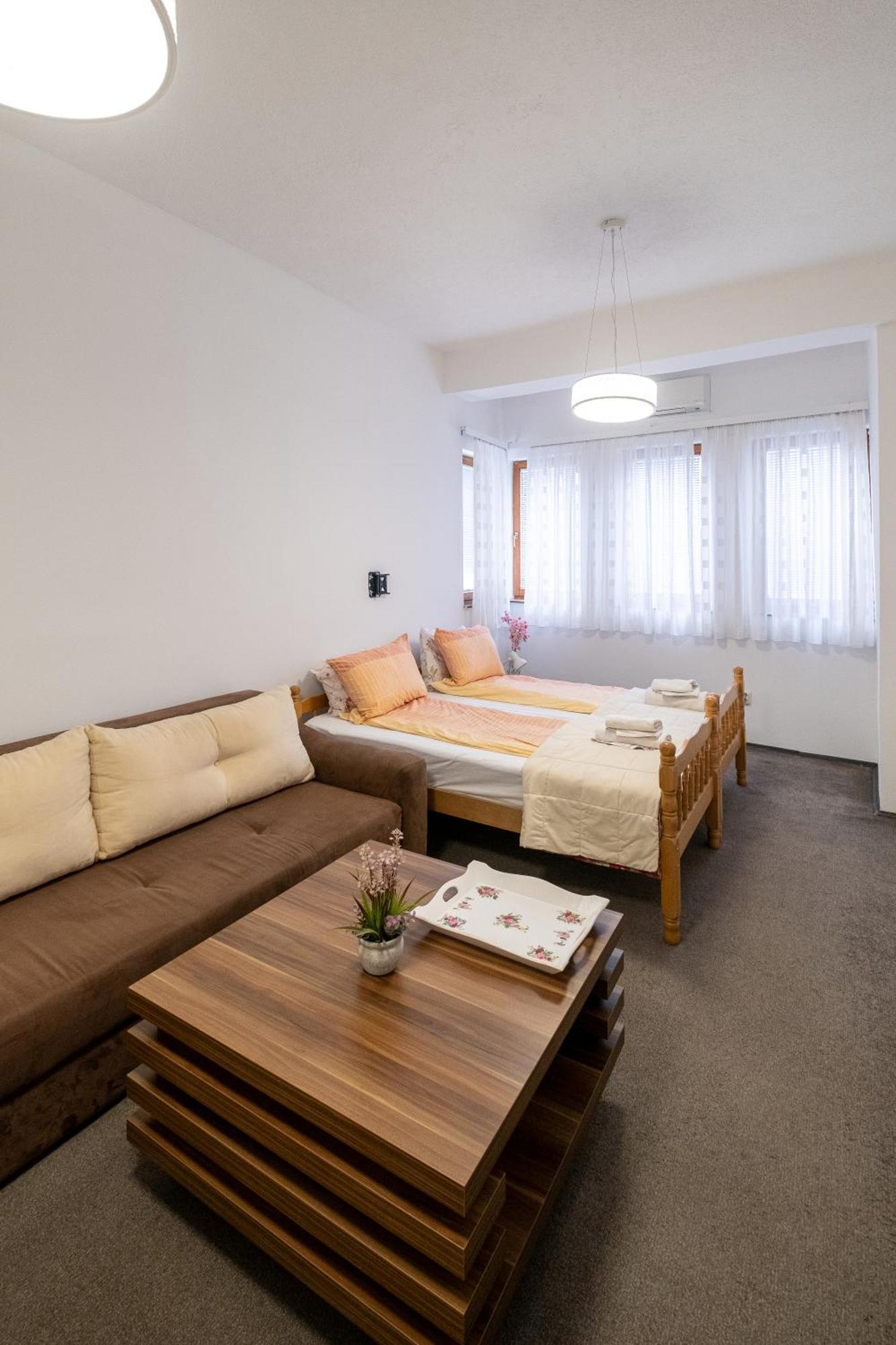 Guesthouse Rose Sarajevo Exterior photo