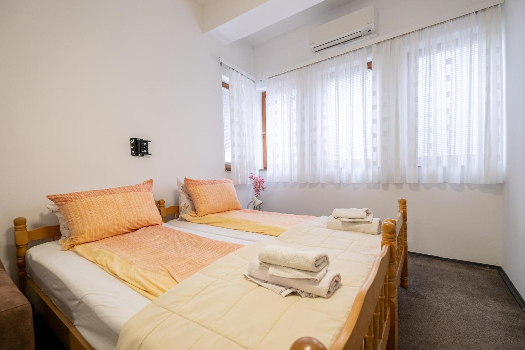 Guesthouse Rose Sarajevo Exterior photo